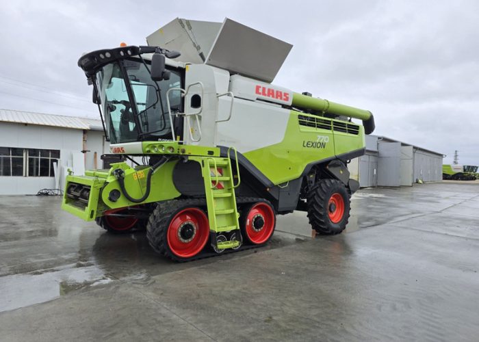 Claas Lexion 770 kombaini AdBlue eemaldus.