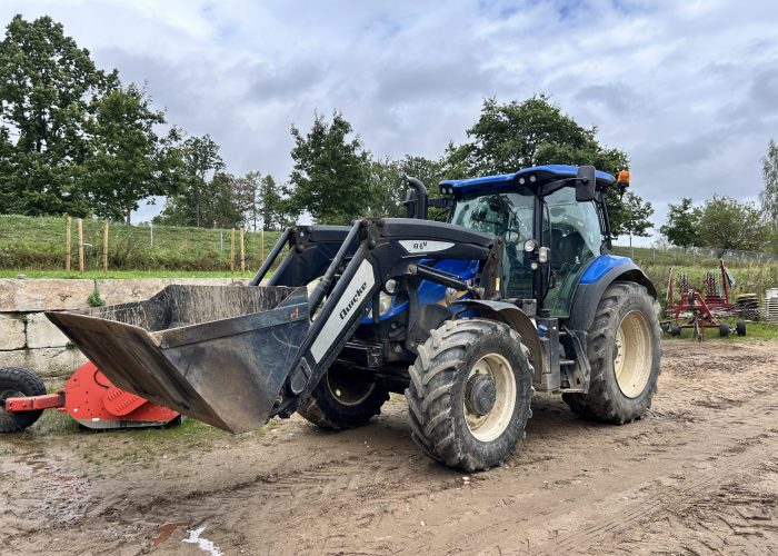 New Holland T6.180 traktori AdBlue, DPF tahmafiltri ja EGR klapi eemaldus.